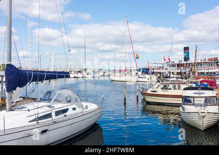 Roskilde, marina, Roskilde Fjord à Roskilde, ZELANDE, Sealand, Sjaelland, Danemark Banque D'Images