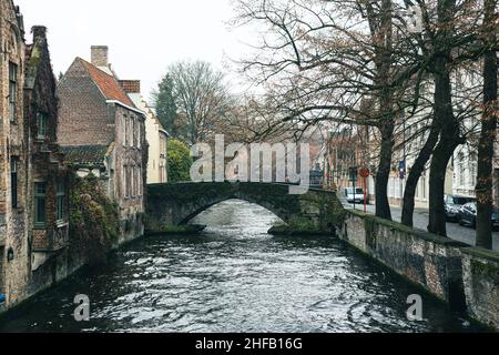 L'affichage classique des canaux de Bruges. La Belgique. Banque D'Images