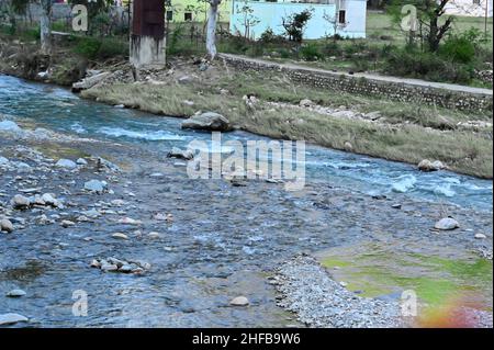 vue de la destruction causée par la rivière après un mont Banque D'Images