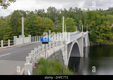 Viaduc en béton armé, Pasviny, Divoka Orlice, Bohême de l'est, République tchèque Banque D'Images