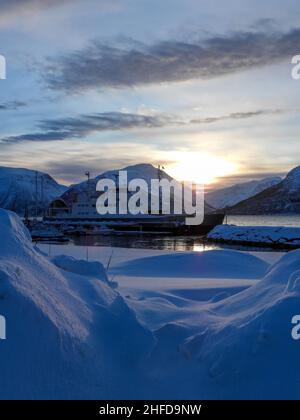 Olderdalen est un port situé dans le comté de Troms og Finnmark, en Norvège, et se trouve au Kafjord. Banque D'Images