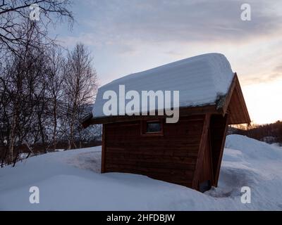 Mattisvannet est un lac près de Kafjord en Norvège. Banque D'Images