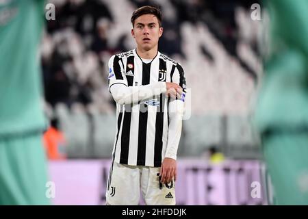 Turin, Italie.15th janvier 2022.Paulo Dybala de Juventus FC réagit lors du match de football de la série 2021/2022 entre Juventus FC et Udinese Calcio au stade Juventus de Turin (Italie), le 15th janvier 2021.Photo Federico Tardito/Insidefoto Credit: Insidefoto srl/Alay Live News Banque D'Images