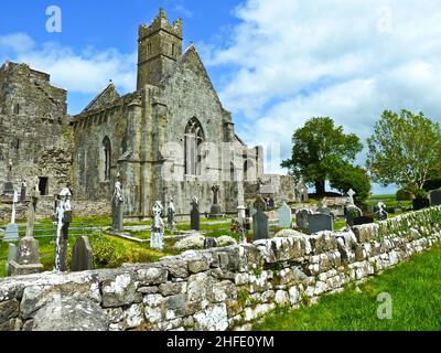 Célèbre abbaye de Quin en Irlande de l'extérieur Banque D'Images