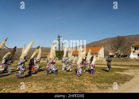 Fête de la mascarade en Croatie Cetina.Patrimoine immatériel protégé croate dans les villages et hameaux intérieurs dalmates. Banque D'Images