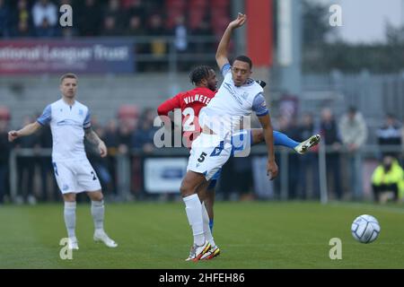 Shaun Hobson de Southend United et Mauro Vilhete de Dagenham et Redbridge pendant Dagenham & Redbridge vs Southend United, Buildbase FA Trophy Footba Banque D'Images