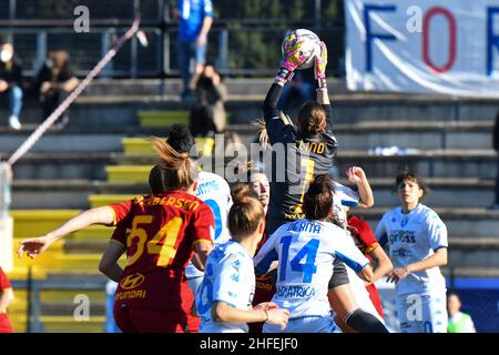 15 janvier 2022, Rome, Italie : Emma Lind de A.S. Roma Women pendant la 12th journée du Championnat Serie A entre A.S. Roma Women et Empoli F.C.Mesdames au stadio Tre Fontane le 15th janvier 2022 à Rome, Italie.(Credit image: © Domenico Cippitelli/Pacific Press via ZUMA Press Wire) Banque D'Images