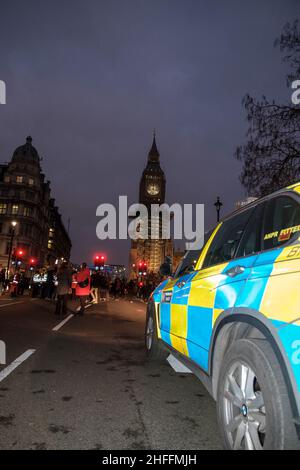 Les manifestants de plusieurs groupes de protestation basés au Royaume-Uni se sont rassemblés pour marcher dans les rues de Londres pour protester contre l'aganiste le plus élevé opposé au PCSC Bill Banque D'Images