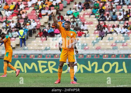 Douala, CAMEROUN - JANVIER 16 : Sébastien Haller de Côte d'Ivoire pendant le match de la coupe d'Afrique des Nations groupe E entre la Côte d'Ivoire et la Sierra Leone au Stade de Japoma le 16 2022 janvier à Douala, Cameroun.(Photo de SF) crédit: Sebo47/Alay Live News Banque D'Images