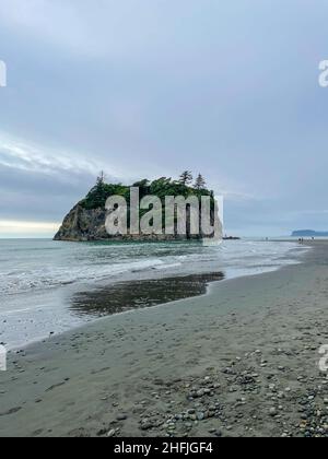 Ruby Beach est la plage la plus au nord des plages du sud dans la partie côtière du parc national olympique, dans l'État américain de Washington. Il est situé Banque D'Images