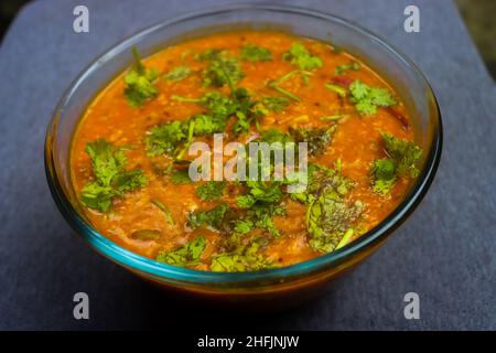 Curry de masoor Banque D'Images