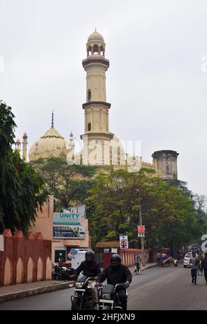 29 décembre 2021, Lucknow, Uttar Pradesh.Chemin vers Jama Masjid Construit par Nawab Mohammad Ali Shah Bahadur en l'an 1839, Jama Masjid est l'un des oldes Banque D'Images