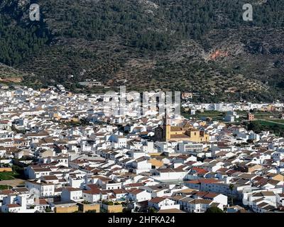 Municipalité d'Algodonales dans la comarca des villages blancs de la province de Cadix, Espagne Banque D'Images