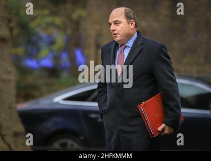 Ben Wallace, député, secrétaire d'État à la Défense, ministre, politicien du Parti conservateur, à Downing Street, Londres Banque D'Images