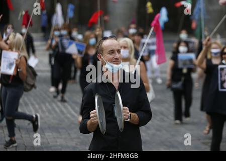 Cecilia Fabiano/Lapresse 09 juin 2020 Rome (Italie) Actualités manifestation du guide touristique du pic : la manifestation devant le Panthéon Banque D'Images