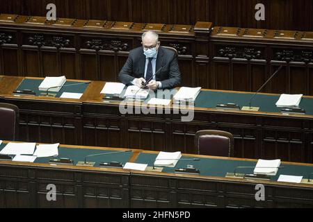 Roberto Monaldo / Lapresse 29-07-2020 Rome (Italie) Chambre des députés - mesures d'écart budgétaire dans le pic Roberto Gualtieri Banque D'Images