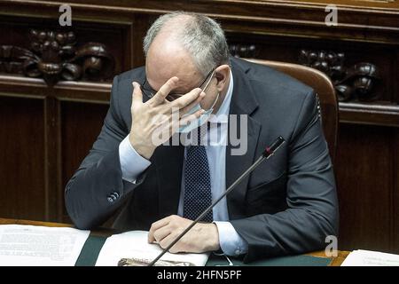 Roberto Monaldo / Lapresse 29-07-2020 Rome (Italie) Chambre des députés - mesures d'écart budgétaire dans le pic Roberto Gualtieri Banque D'Images