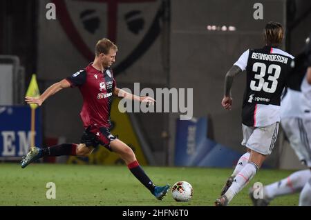 Lapresse/Alessandro Tocco 29 juillet 2020 Cagliari (Italie) Sport Soccer Cagliari Calcio vs Juventus League A TIM 2019/2020 "Sardegna Arena" Stadium&#xA0; sur la photo:Ragnar Klavan 15 (Cagliari Calcio) Banque D'Images