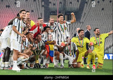 Massimo Paolone/Lapresse 1 août 2020 Turin, Italie football sportif Juventus vs Roma - Ligue italienne de championnat de football A TIM 2019/2020 - Stade Allianz dans le pic: Les joueurs de Juventus pendant la partie Scudetto Banque D'Images