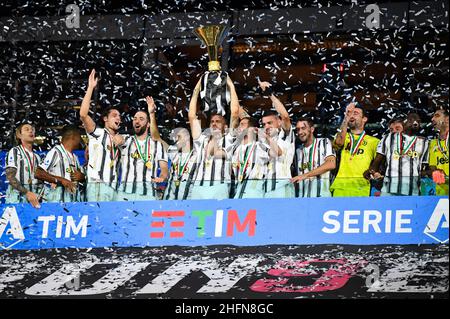 Massimo Paolone/Lapresse 1 août 2020 Turin, Italie football sportif Juventus vs Roma - Ligue italienne de championnat de football A TIM 2019/2020 - Stade Allianz dans le pic: Les joueurs de Juventus pendant la partie Scudetto Banque D'Images