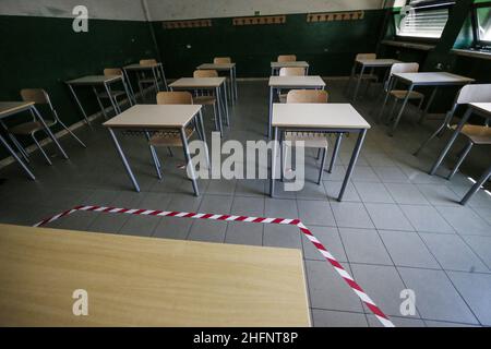 Cecilia Fabiano/Lapresse 01 septembre 2020 Roma (Italie) News: Post Covid 19 ouverture de l'école: Le gouvernement de Rome donnant à l'école secondaire Augusto de nouveaux meubles de salle de classe dans la pic: La salle de classe Banque D'Images