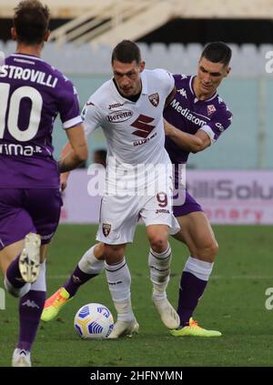 Marco Bucco/Lapresse 19 septembre 2020 Florence , Italie football sportif Fiorentina vs Turin - Ligue italienne de football A TIM 2020/2021 - Stade Artemio Franchi, Florence .Dans le pic: Belotti défie Milenkovic Banque D'Images