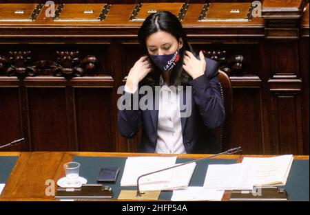 Mauro Scrobogna /Lapresse 30 septembre 2020 et#xA0; Rome, Italie politique Chambre des députés - heure des questions sur la photo: Sur la photo: Lucia Azzolina, ministre de l'éducation Banque D'Images