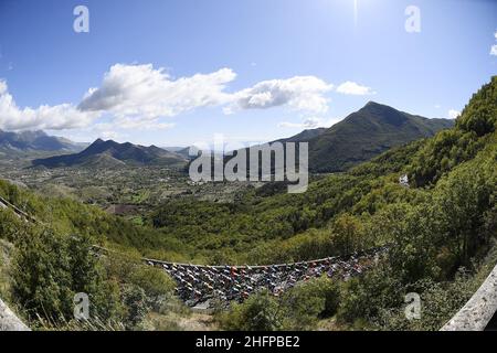 Fabio Ferrari/Lapresse 08 octobre 2020 Italie Sport Cycling Giro d'Italia 2020 - 103th Edition - Stage 6 - de Castrovillari à Matera dans le pic: Pendant la course Banque D'Images