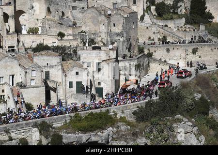 Marco Alpozzi/Lapresse 09 octobre 2020 Italie Sport Cycling Giro d'Italia 2020 - 103th Edition - Stage 7 - de Matera à Brindisi dans le pic: i Sassi di Matera Banque D'Images