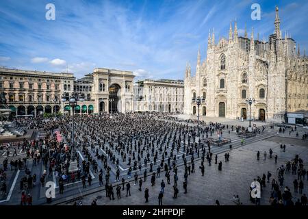 Claudio Furlan - Lapresse 10 octobre 2020 Milano (Italie) démonstration des travailleurs du divertissement Bauli sur la Piazza Banque D'Images
