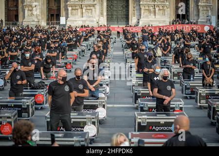 Claudio Furlan - Lapresse 10 octobre 2020 Milano (Italie) démonstration des travailleurs du divertissement Bauli sur la Piazza Banque D'Images