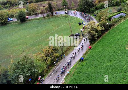 Jennifer Lorenzini/Lapresse 15 octobre 2020 Italie Sport Cycling Giro d'Italia 2020 - 103th Edition - Stage 12 - de Cesenatico à Cesenatico dans le pic: La course Banque D'Images