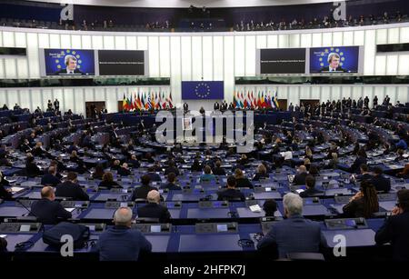 17 janvier 2022, France, Straßburg: Les membres du Parlement européen rendent hommage à la mémoire de l'ancien Président du Parlement européen Sassoli.Photo: Philipp Von Ditfurth/dpa Banque D'Images