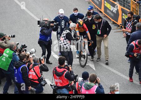 Jennifer Lorenzini/Lapresse 20 octobre 2020 Italie Sport Cycling Giro d'Italia 2020 - 103th Edition - Stage 16 - d'Udine à San Daniele del Friuli dans le pic: Jan Tratnik, vainqueur de la scène Banque D'Images