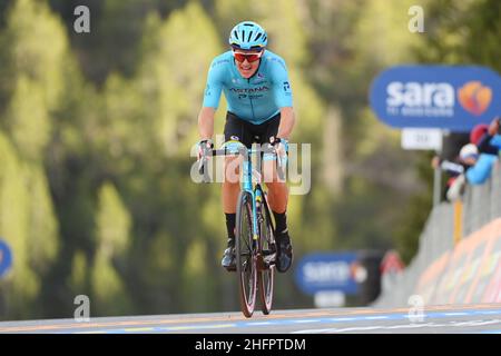 GIAN Mattia d'Alberto/Lapresse 22 octobre 2020 Italie Sport Cyclisme Giro d'Italia 2020 - 103th Edition - Stage 18 Pinzolo Laghi di Cancano dans le pic: FUGLSANG Jakob ASTANA PRO TEAM Banque D'Images