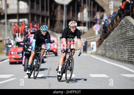 Massimo Paolone/Lapresse 24 octobre 2020 Italie Sport Cycling Giro d'Italia 2020 - 103th Edition - Stage 20 - de Alba à Sestriere dans le pic: Pendant la course Banque D'Images