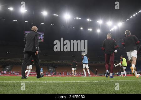 Fabio Ferrari/Lapresse 26 octobre 2020 Milan (Italie) Sport Soccer Milan vs Roma - Championnat italien de football League A TIM 2020/2021 dans le pic: L'équipe de Milan sur le terrain Banque D'Images