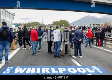 Fabio Sasso/Lapresse 28 octobre 2020 Naples, Itay News Whirlpool cessera sa production à l'usine de Naples 31 octobre dans le cadre du pic: Protestation des travailleurs Banque D'Images