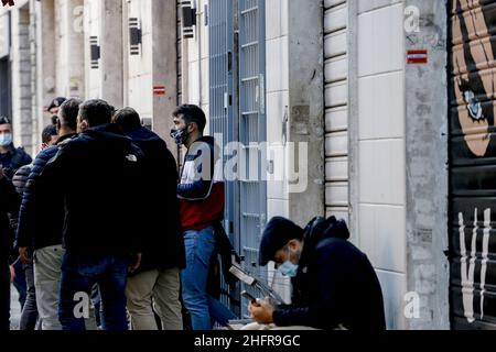 Cecilia Fabiano/Lapresse 09 novembre 2020 Roma (Italie) Actualités : expulsion du siège de l'organisation des fans d'Irriducibili dans le pic : l'expulsion dans la via Amulio Banque D'Images