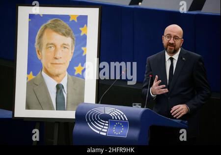 17 janvier 2022, France, Straßburg: Charles Michel, Président du Conseil de l'UE, s'exprime lors d'une cérémonie commémorative du regretté ancien Président du Parlement européen Sassoli au Parlement européen.Photo: Philipp Von Ditfurth/dpa Banque D'Images