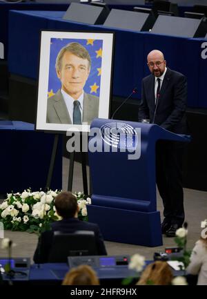 17 janvier 2022, France, Straßburg: Charles Michel, Président du Conseil de l'UE, s'exprime lors d'une cérémonie commémorative du regretté ancien Président du Parlement européen Sassoli au Parlement européen.Photo: Philipp Von Ditfurth/dpa Banque D'Images