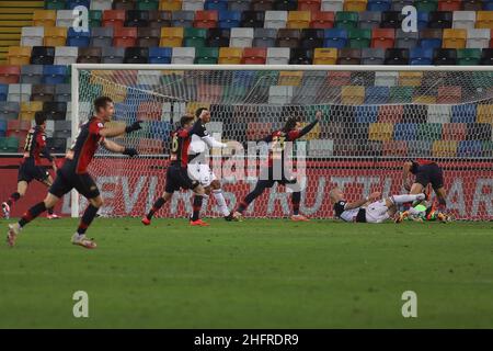 Andrea Bressanutti/Lapresse 22 novembre 2020 Udine, Italie football sportif Udinese vs Gênes - Ligue italienne de football A Tim 2020/2021 - Stade Dacia Arena dans le pic: Scamacca gianluca Banque D'Images