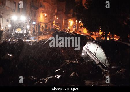 Alessandro Tocco/ Lapresse 28 novembre 2020,Bitti (NU) - Actualités en Sardaigne Italie - Sardaigne : inondations en Bitti dans le pic: Inondations en Bitti Banque D'Images