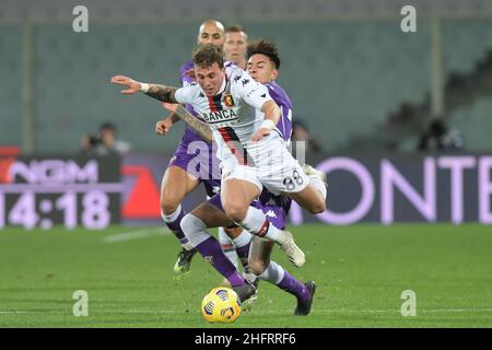 Lapresse - Jennifer Lorenzini 07 décembre 2020 Firenze (Italie) Sport Soccer Fiorentina - Genoa Italian football Championship League A TIM 2019/ 2020 - Stade "Artemio Franchi" dans le pic: Pulgar, Pellegrini Banque D'Images