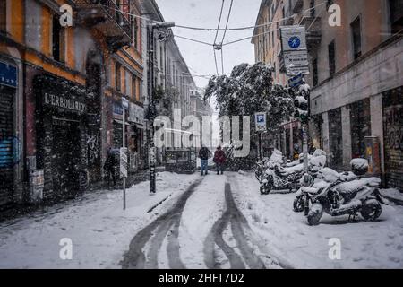 Lapresse - Claudio Furlan 28 décembre 2020 - Milan (Italie) neige à Milan Banque D'Images