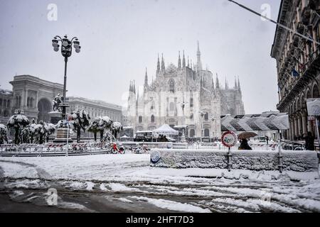 Lapresse - Claudio Furlan 28 décembre 2020 - Milan (Italie) neige à Milan Banque D'Images