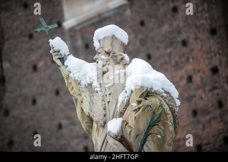 Lapresse - Claudio Furlan 28 décembre 2020 - Milan (Italie) neige à Milan dans la photo: Castello Sforzesco Banque D'Images