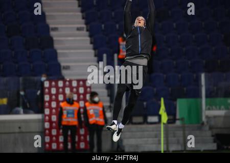 Stefano Nicoli/Lapresse 27-01-2021 Sport Soccer Atalanta vs Lazio Coppa Italia Tim 2020/2021 Gewiss Stadium dans la photo Pierluigi Gollini se réchauffe Banque D'Images