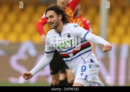 Alessandro Garofalo/Lapresse 07 février 2021 Benevento, Italie football sport Benevento vs Sampdoria - Ligue italienne de football A TIM 2020/2021 - Stade Vigorito.Dans la photo: Ernesto Torregrossa Sampdoria Banque D'Images