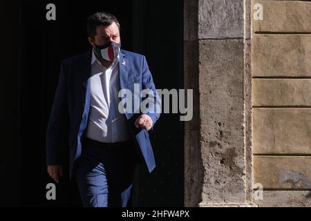 Mauro Scrobogna /Lapresse 15 février 2021 et#xA0; Rome, Italie politique Lega - punto stampa Nella foto: Il leader della Lega Matteo Salvini durante consueto punto stampa delle H12,00 Banque D'Images